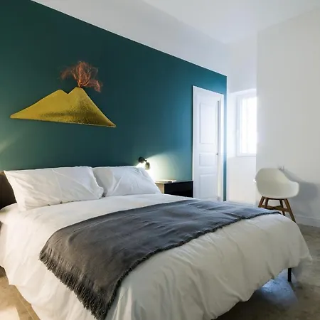 Naos 4* Naples